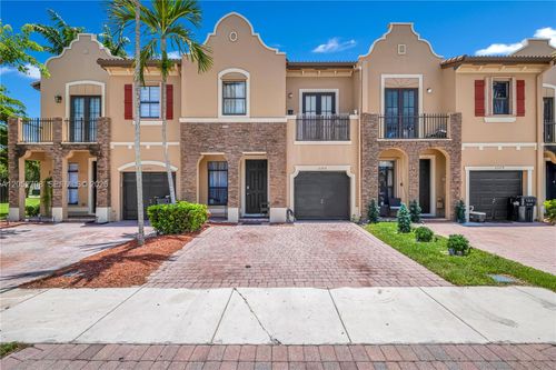 23715 Sw 114th Pl, Homestead, FL, 33032-6262 | Card Image