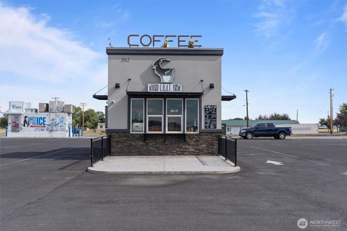 502 Frontage Rd, George, WA, 98848-9516 | Card Image