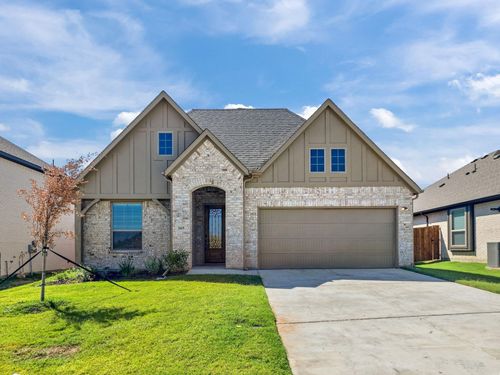 305 Michael Dr, Princeton, TX, 75407-4425 | Card Image