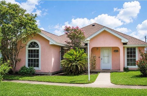2303 Capri Dr, Ingleside, TX, 78362-4042 | Card Image