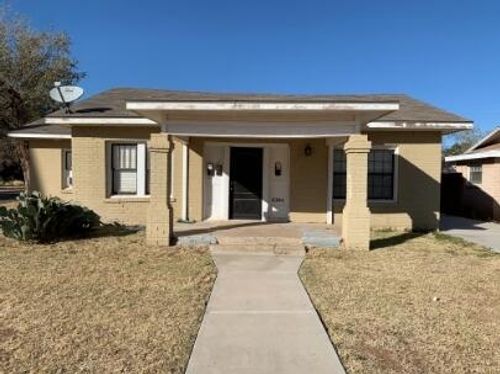 a-2324 16th St, Lubbock, TX, 79401-4468 | Card Image