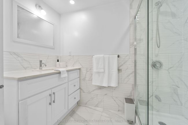 1033 Copperfield Dr, House other with 6 bedrooms, 6 bathrooms and 3 parking in Oshawa ON | Image 32