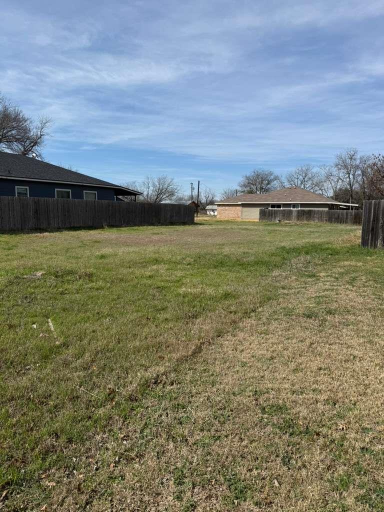 Land in Lampasas 4