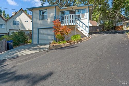 7600 Bodega Ave, Sebastopol, CA, 95472-3656 | Card Image