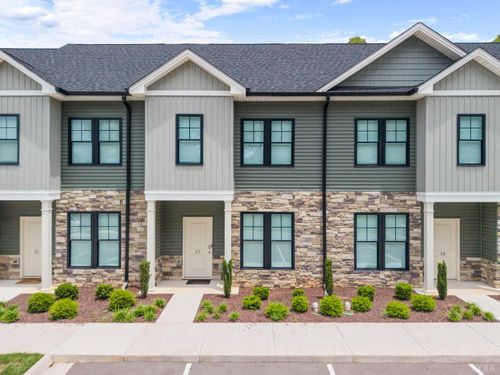 17 English Commons Dr, Lynchburg, VA, 24501-4807 | Card Image