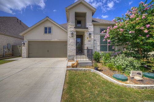 415 Bridle Trl, New Braunfels, TX, 78132-0153 | Card Image