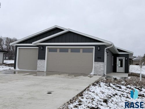 1002 S 6th Ave Avenue, Rock Rapids, IA, 51246 | Card Image