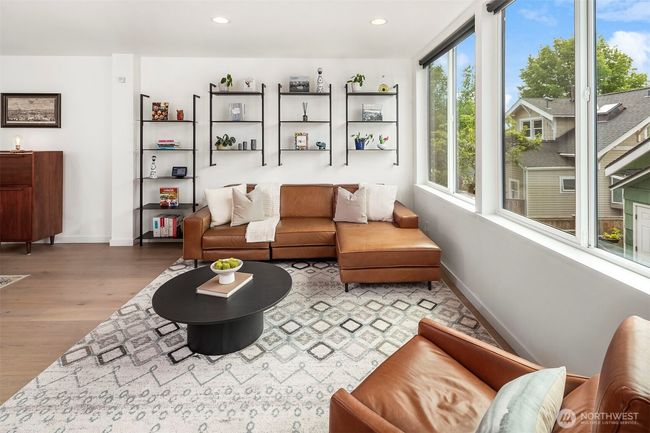 B - 8314 14 Th Ave Nw, Townhouse with 3 bedrooms, 4 bathrooms and 1 parking in Seattle WA | Image 5