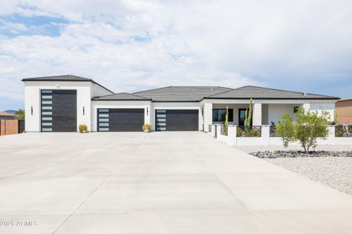 1658 E New River Rd, Phoenix, AZ, 85086-5324 | Card Image
