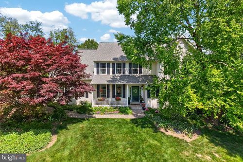 7 Jack Reynolds Way, AVONDALE, PA, 19311-1307 | Card Image
