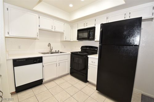 unit-2009-8410 Eldora Ave, Las Vegas, NV, 89117-2677 | Card Image