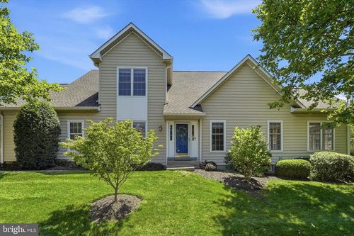 219 Birkdale Dr, BLUE BELL, PA, 19422-3268 | Card Image