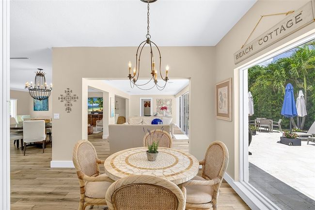 926 Pebble Ln, House other with 3 bedrooms, 2 bathrooms and null parking in Indian River Shores FL | Image 15