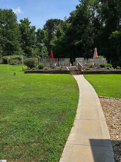 132 Mustang Cir, Simpsonville, SC, 29681-5753 | Card Image