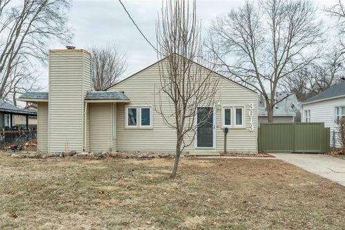 3613 53rd St, Des Moines, IA, 50310-1733 | Card Image