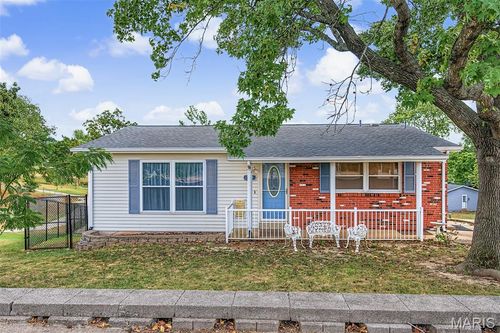 712 Lee Ave, Festus, MO, 63028-2159 | Card Image
