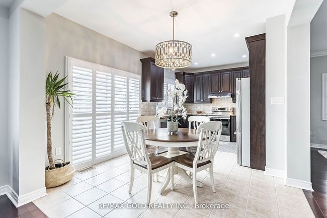 251 Father Tobin Rd, House other with 6 bedrooms, 4 bathrooms and 4 parking in Brampton ON | Image 9