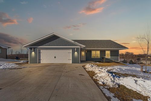 405 Sidney St W, Morristown, MN, 55052-5190 | Card Image