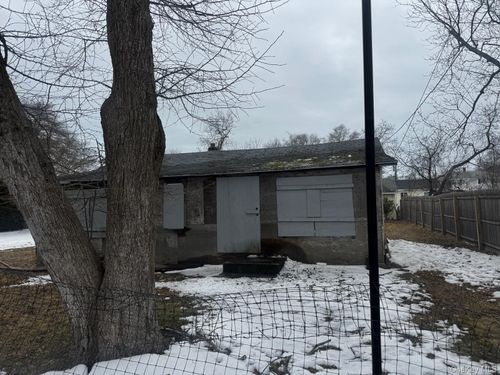 72 Diana Dr, Mastic Beach, NY, 11951-6309 | Card Image