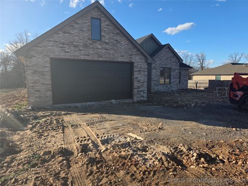 16399 N 573 Rd, Tahlequah, OK, 74464-2086 | Card Image