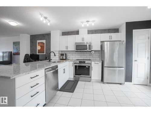 2905 141 St Sw, Edmonton, AB, T6W3M4 | Card Image