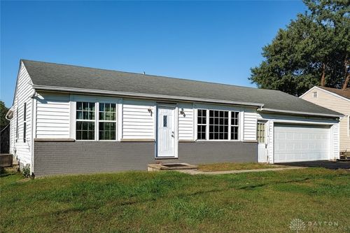 122 Fairview Dr, Carlisle, OH, 45005-3054 | Card Image