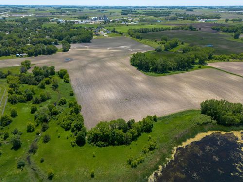 1400 County Highway 15 Sw, Willmar, MN, 56201 | Card Image