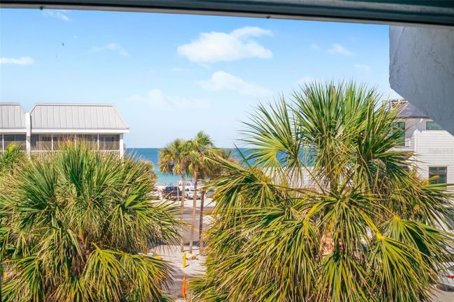 14 - 901 Gulf Dr S, Condo with 2 bedrooms, 2 bathrooms and null parking in Bradenton Beach FL | Image 53