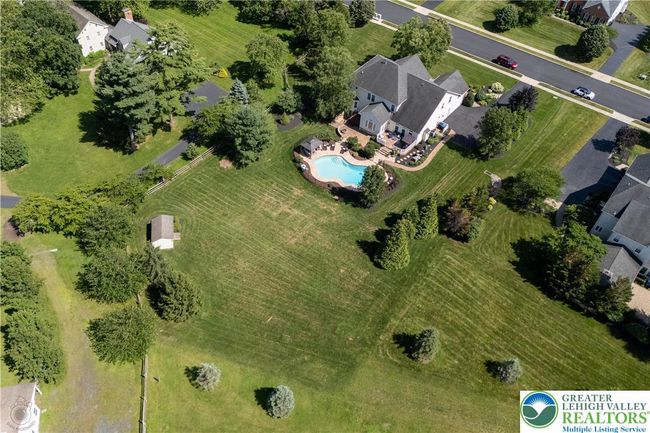 2307 Blackledge Dr, House other with 4 bedrooms, 5 bathrooms and null parking in Quakertown PA | Image 70
