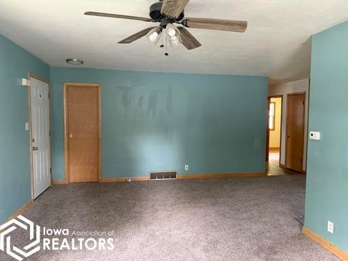 609 4th Ave S, Humboldt, IA, 50548-2142 | Card Image