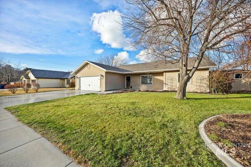 1827 Targhee Dr, Twin Falls, ID, 83301-2500 | Card Image