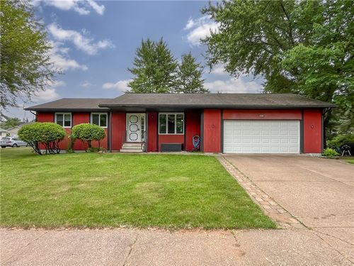 2105 Sunray Cir, Eau Claire, WI, 54703-5849 | Card Image