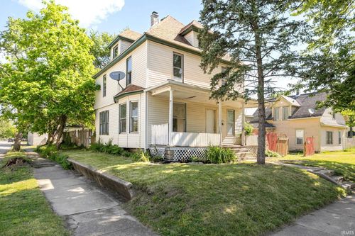 201 E Bowman Street, South Bend, IN, 46613-2503 | Card Image