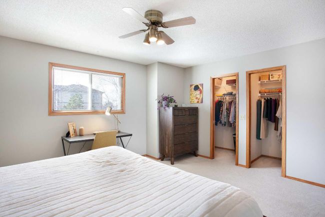 202 Cedarwood Park Sw, Home with 3 bedrooms, 1 bathrooms and 1 parking in Calgary AB | Image 11