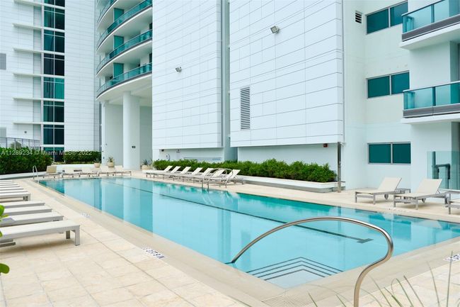 APT-5108 - 900 Biscayne Blvd, Condo with 2 bedrooms, 3 bathrooms and null parking in Miami FL | Image 24