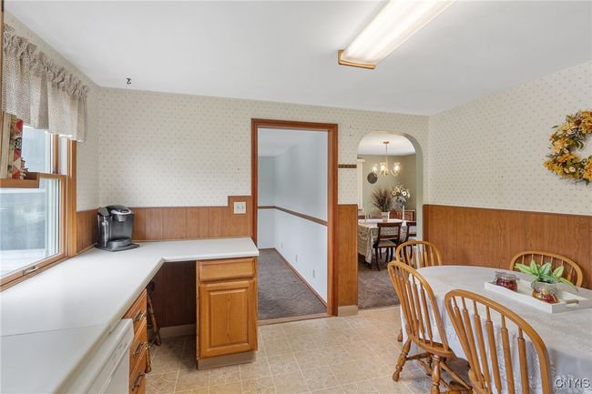 Kitchen | Image 12