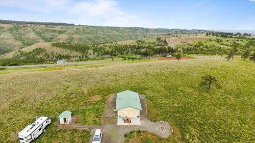 UNK200 Reservoir Lane, Pomeroy, WA, 99347 | Card Image