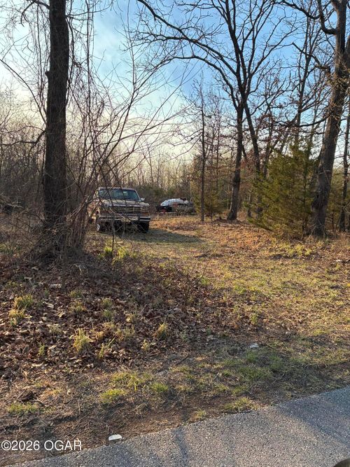 304 City Limit Rd, Granby, MO, 64844-8299 | Card Image