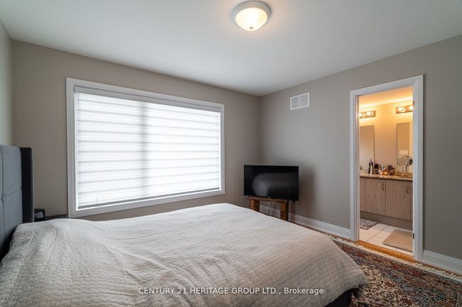 18 Moneypenny Pl, House attached with 4 bedrooms, 3 bathrooms and 1 parking in Vaughan ON | Image 21