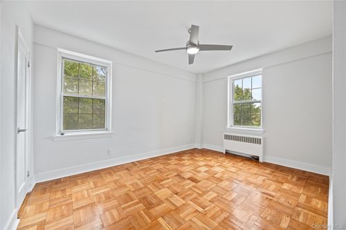 apt-1n-220 Pelham Rd, New Rochelle, NY, 10805-2523 | Card Image