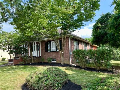 54 Nevsky Street, House other with 3 bedrooms, 1 bathrooms and null parking in Edison NJ | Image 2