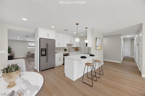 5809 Pebble Beach Blvd, Las Vegas, NV, 89108-1623 | Card Image