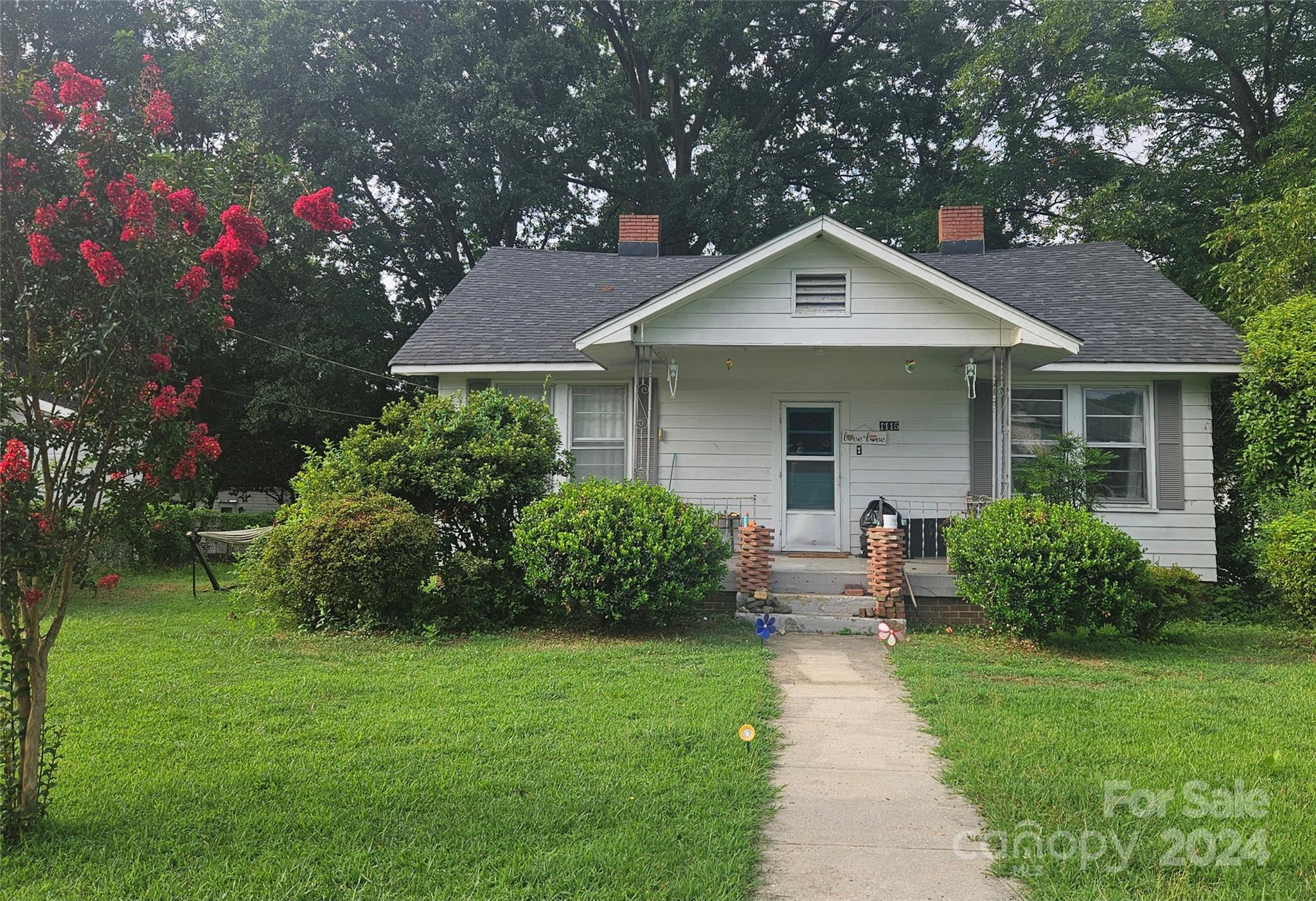 5th Ave, Gastonia, NC 28052