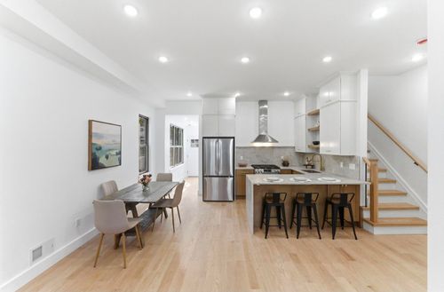 113.5 Oak St, Bayonne, NJ, 07002 | Card Image