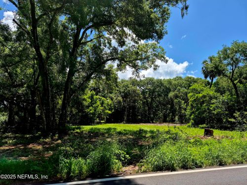 370 Union Ave, CRESCENT CITY, FL, 32112-4432 | Card Image