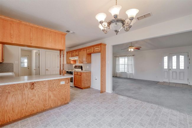 615 County Road 357, House other with 3 bedrooms, 2 bathrooms and 2 parking in Granger TX | Image 13