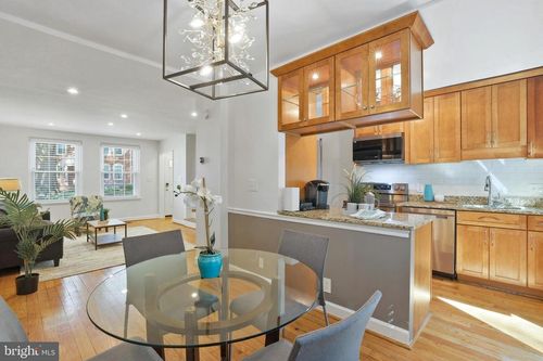 3363 S Stafford St, ARLINGTON, VA, 22206-1916 | Card Image