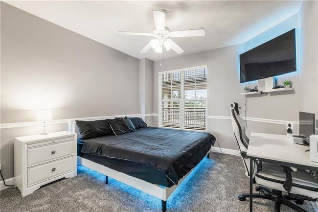 APT-402 - 3702 N Highway A1a, Condo with 3 bedrooms, 3 bathrooms and null parking in Hutchinson Island FL | Image 21