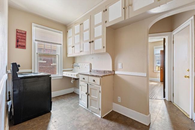 3803 Tyler St, Home with 0 bedrooms, 3 bathrooms and 5 parking in Detroit MI | Image 9