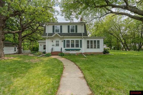 407 W 8th St, Mankato, MN, 56001-2135 | Card Image